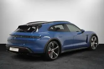 Porsche Taycan, 140 kW, electric, automatic, four-wheel drive