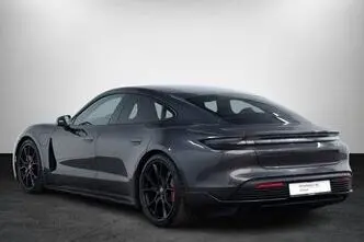 Porsche Taycan, 142 kW, electric, automatic, four-wheel drive