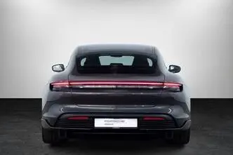 Porsche Taycan, 142 kW, electric, automatic, four-wheel drive