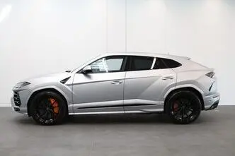 Lamborghini Urus, 4.0, 478 kW, petrol, automatic, four-wheel drive