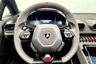 Lamborghini Huracán, 5.2, 470 kW, petrol, automatic, four-wheel drive