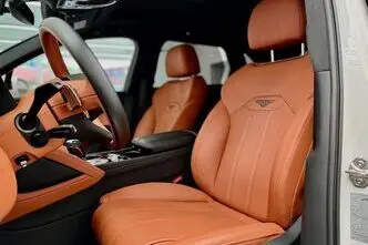 Bentley Bentayga, 4.0, 404 kW, бензин, автомат, полный привод