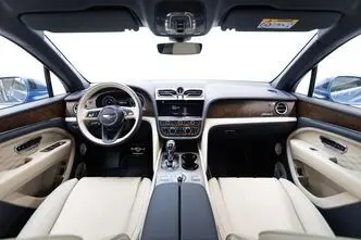 Bentley Bentayga, 4.0, 404 kW, бензин, автомат, полный привод