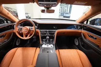 Bentley Flying Spur, 4.0, 404 kW, бензин, автомат, полный привод