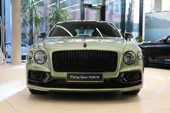 Bentley Flying Spur, 400 kW, гибрид б+э, автомат, полный привод