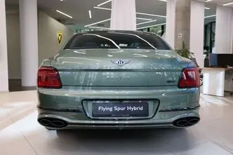 Bentley Flying Spur, 400 kW, гибрид б+э, автомат, полный привод