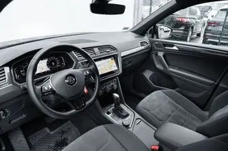 Volkswagen Tiguan, 2.0, 110 kW, бензин, автомат