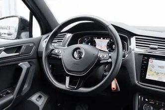 Volkswagen Tiguan, 2.0, 110 kW, бензин, автомат