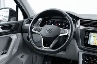 Volkswagen Tiguan, 2.0, 110 kW, дизель, автомат, передний привод