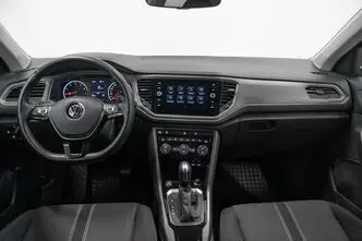 Volkswagen T-Roc, 2.0, 110 kW, бензин, автомат, передний привод