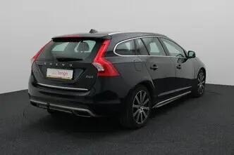 Volvo V60, 2.4, 162 kW, pistikhübriid d+e, automaat, nelikvedu