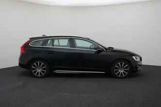 Volvo V60, 2.4, 162 kW, pistikhübriid d+e, automaat, nelikvedu