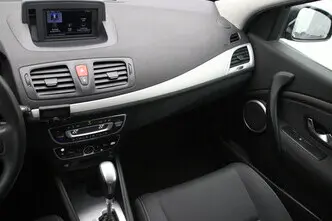 Renault Megane, 2.0, 103 kW, бензин, автомат, передний привод