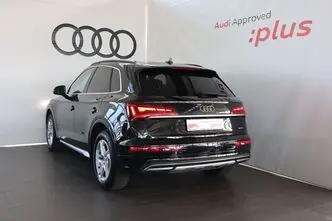 Audi Q5, 2.0, 150 kW, hybrid d+e, automatic, four-wheel drive