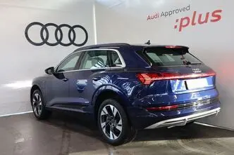 Audi e-tron, 158 kW, electric, automatic, four-wheel drive