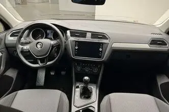 Volkswagen Tiguan, 1.4, 92 kW, бензин, механическая, передний привод