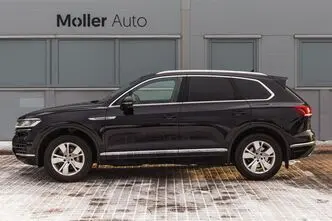 Volkswagen Touareg, 3.0, 169 kW, дизель, автомат