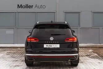 Volkswagen Touareg, 3.0, 169 kW, дизель, автомат