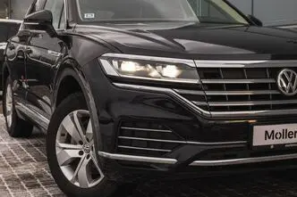 Volkswagen Touareg, 3.0, 169 kW, дизель, автомат