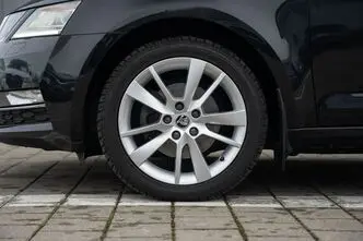 Škoda Octavia, 2.0, 110 kW, diesel, automatic, front-wheel drive