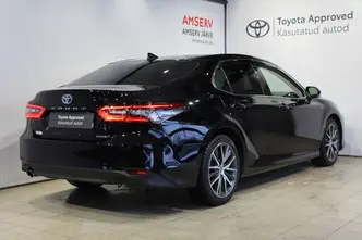 Toyota Camry, 2.5, 131 kW, hybrid p+e, automatic, front-wheel drive