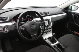 Volkswagen Passat, 1.6, 77 kW, diisel, manuaal, esivedu