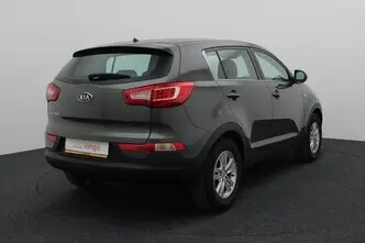 Kia Sportage, 2.0, 120 kW, bensiin, manuaal, esivedu