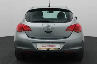 Opel Astra, 1.6, 85 kW, bensiin, manuaal, esivedu