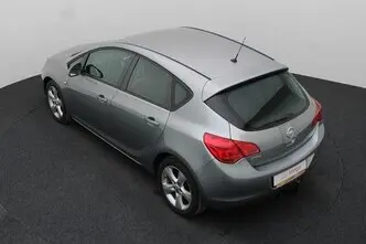 Opel Astra, 1.6, 85 kW, bensiin, manuaal, esivedu