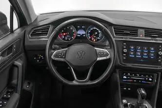 Volkswagen Tiguan, 2.0, 110 kW, бензин, автомат, передний привод