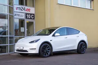 Tesla Model Y, 378 kW, electric, automatic, four-wheel drive