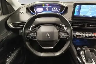 Peugeot 5008, 1.0, 96 kW, бензин, автомат, передний привод