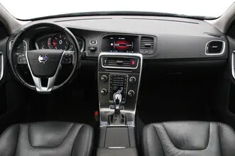 Volvo V60, 2.4, 158 kW, pistikhübriid d+e, automaat, nelikvedu