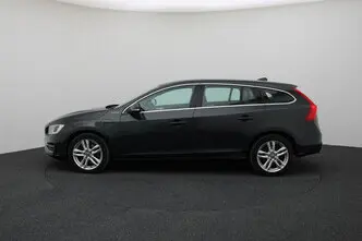 Volvo V60, 2.4, 158 kW, pistikhübriid d+e, automaat, nelikvedu