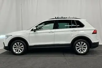 Volkswagen Tiguan, 2.0, 110 kW, petrol, automatic, front-wheel drive