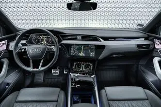 Audi Q8 e-tron, 300 kW, electric, automatic, four-wheel drive