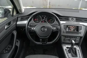 Volkswagen Passat, 1.0, 92 kW, бензин, автомат, передний привод