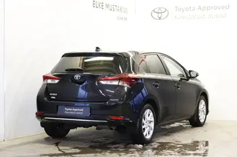 Toyota Auris, 1.6, 97 kW, bensiin, manuaal, esivedu