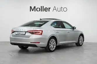 Škoda Superb, 1.0, 115 kW, подключаемый гибрид б+э, автомат, передний привод