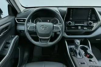 Toyota Highlander, 2.5, 140 kW, hybrid p+e, automatic, four-wheel drive