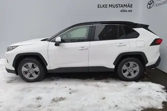 Toyota RAV4, 2.5, 131 kW, гибрид б+э, автомат, передний привод