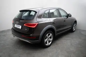 Audi Q5, 2.0, 130 kW, дизель, автомат, полный привод