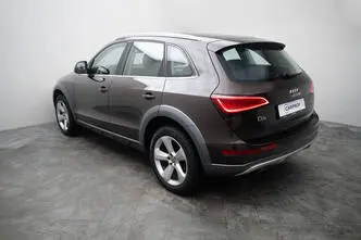 Audi Q5, 2.0, 130 kW, дизель, автомат, полный привод