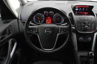 Opel Zafira, 1.6, 100 kW, дизель, механическая, передний привод