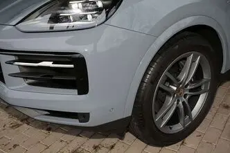 Porsche Cayenne, 3.0, 224 kW, hybrid p+e, automatic, four-wheel drive