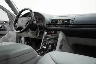 Mercedes-Benz S 500, 5.0, 235 kW, bensiin, automaat, tagavedu