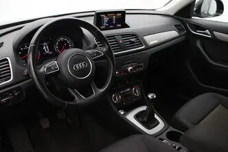 Audi Q3, 2.0, 125 kW, bensiin, manuaal, nelikvedu