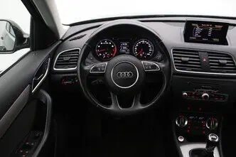 Audi Q3, 2.0, 125 kW, bensiin, manuaal, nelikvedu