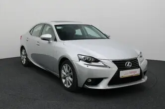 Lexus IS 300, 2.5, 133 kW, гибрид б+э, автомат, задний привод