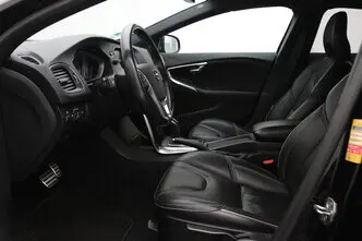 Volvo V40, 2.0, 110 kW, diisel, automaat, esivedu